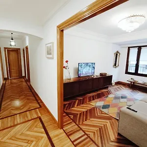 best-location-90m2-spacious-and-confortable-gros-neighborhood.sansebastianhotels.net/